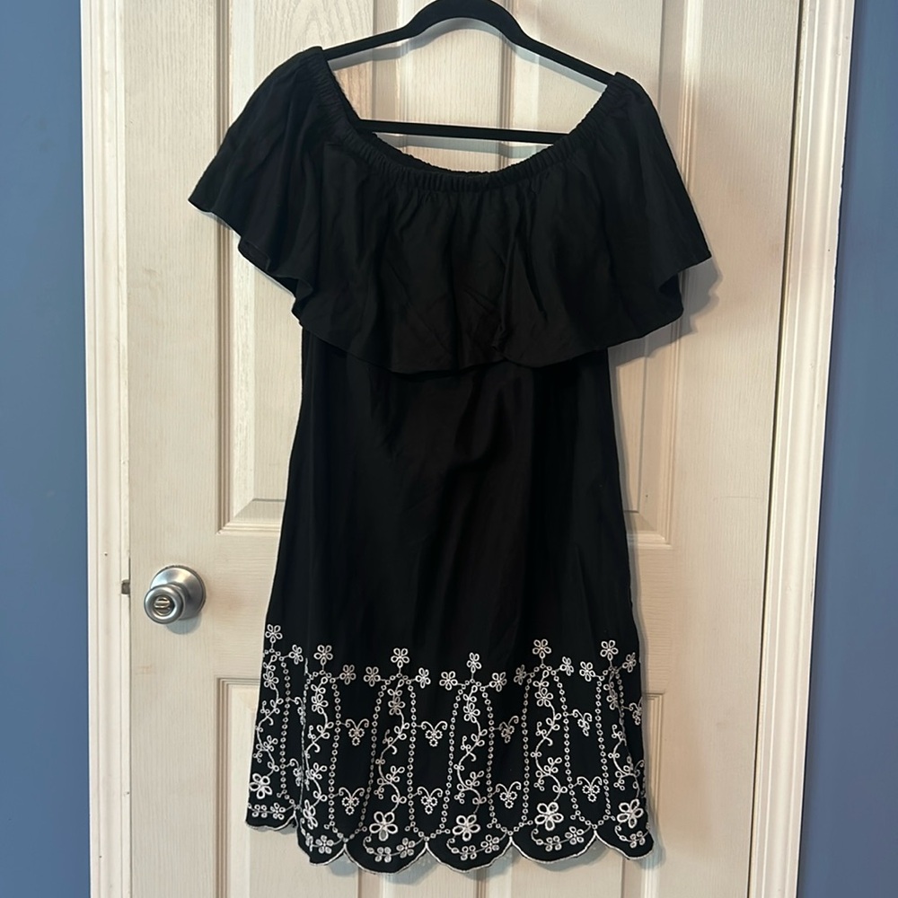 Old Navy size, large, black and white linen dress